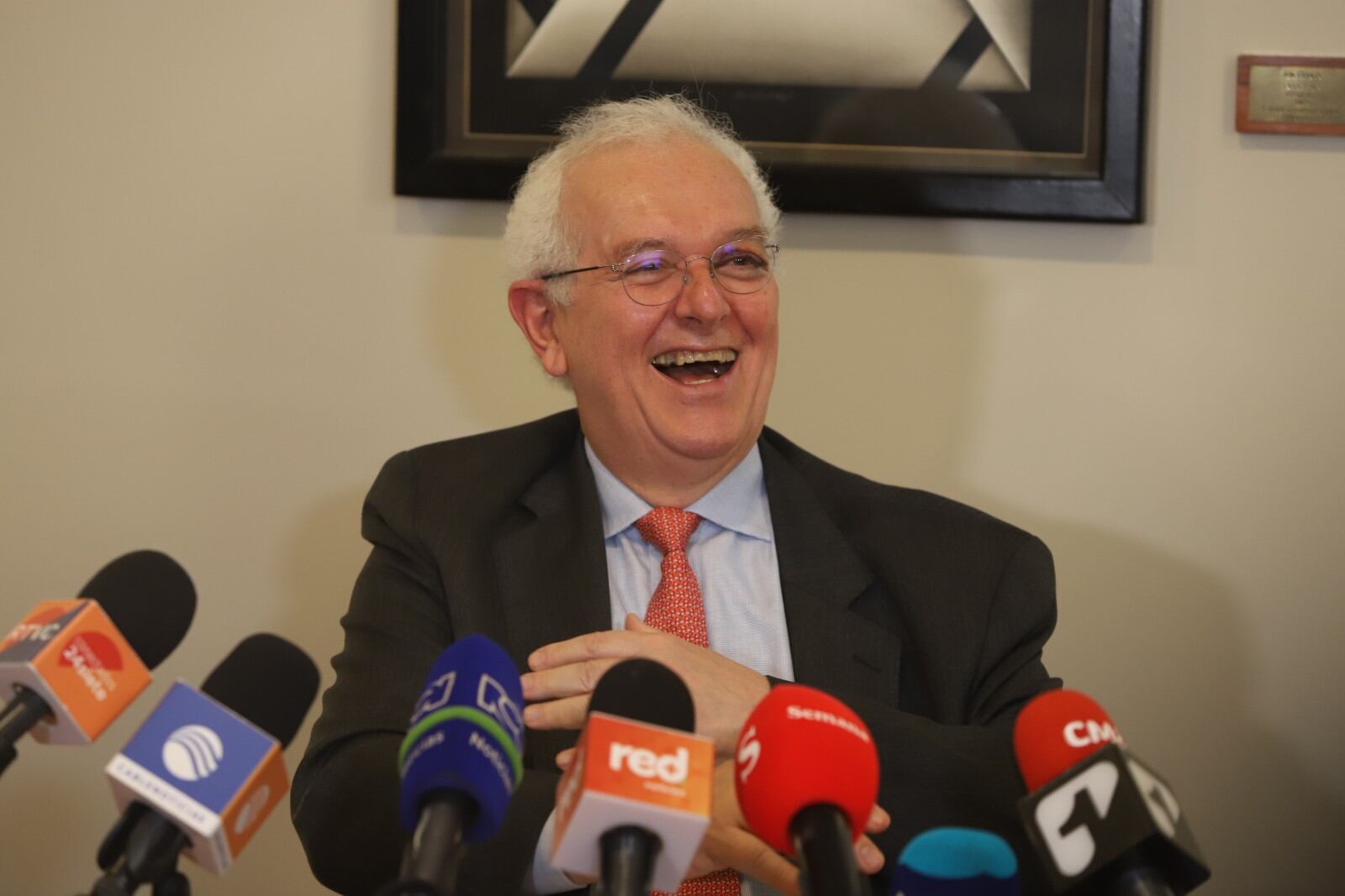 José Antonio Ocampo Gaviria, ministro de
Hacienda y Crédito Público 
RUEDA DE PRENSA