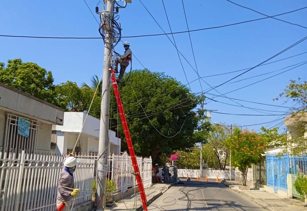 En el segundo trimestre de 2021 y durante enero de 2022 Afinia realizó incrementos mensuales en el precio del kilovatio hora entre el 0,6 % y el 0,9 %. Foto: Twitter @AfiniaGrupoEPM