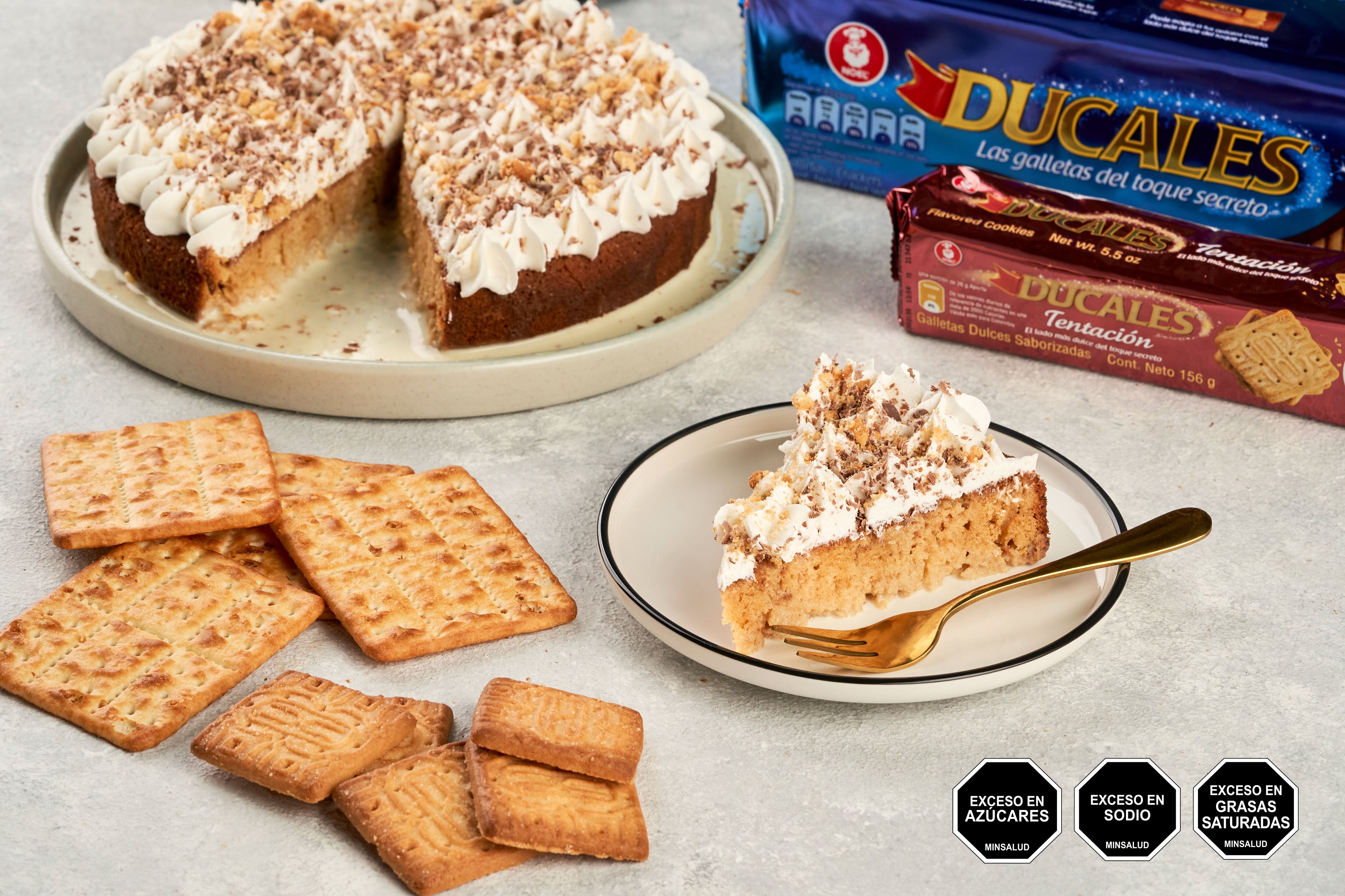 Postre tres leches con Ducales.