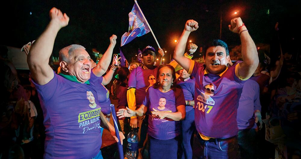 Los ecuatorianos respaldaron a Noboa.