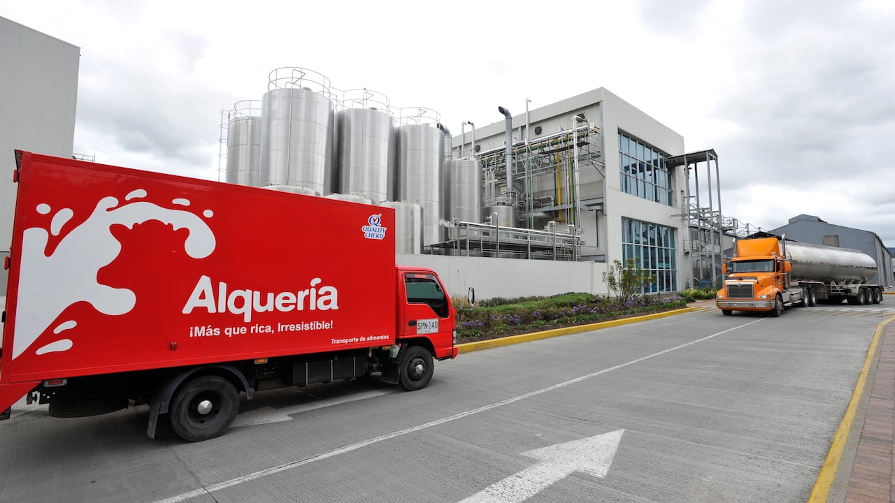 “Nos recertificamos como Empresa B porque estamos convencidos de que ser sostenibles es un gran negocio, y porque queremos ser una mejor empresa para el mundo”, dijo Rafael Álvarez, CEO de Alquería.