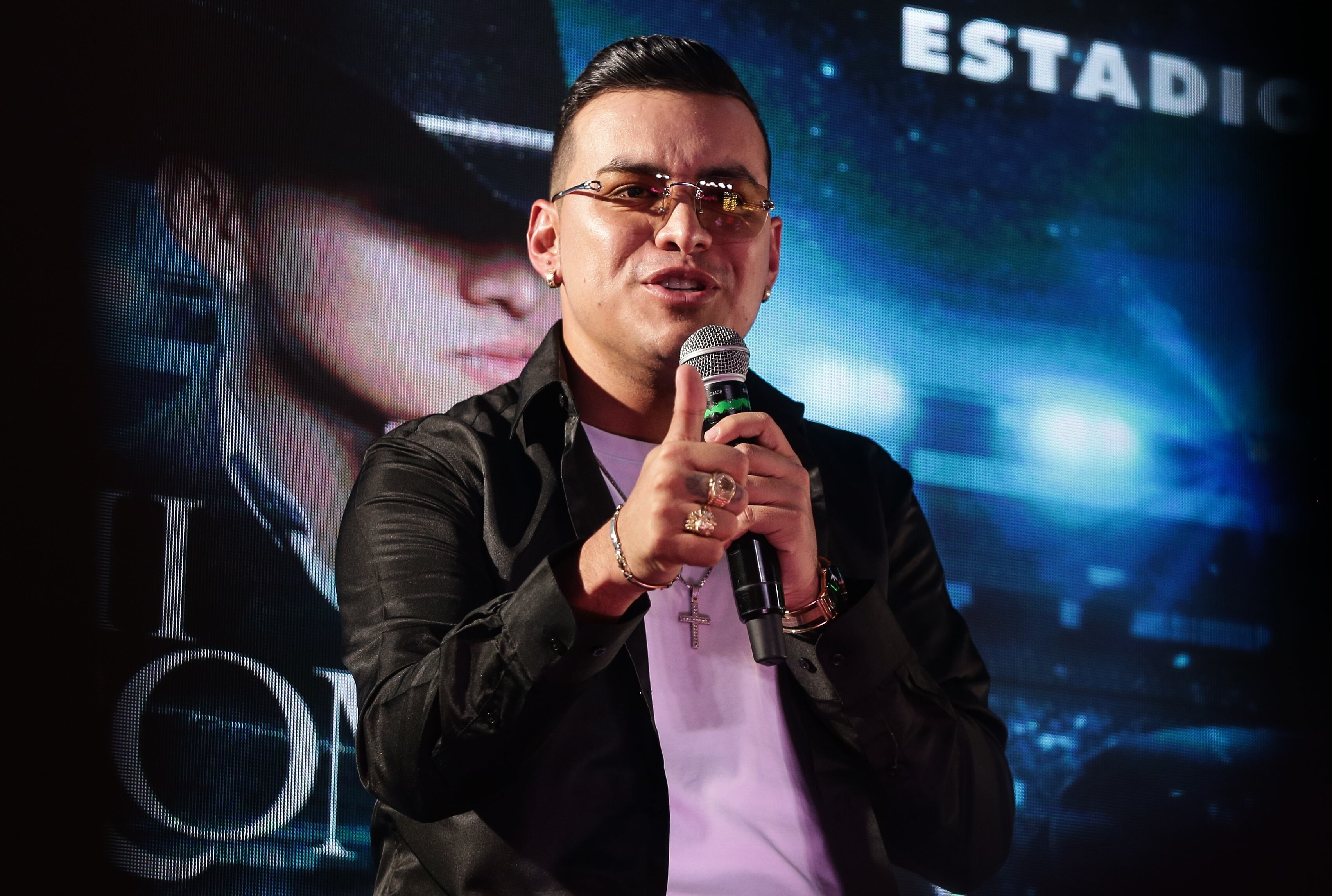 Yeison Jiménez, cantante de música popular colombiano.