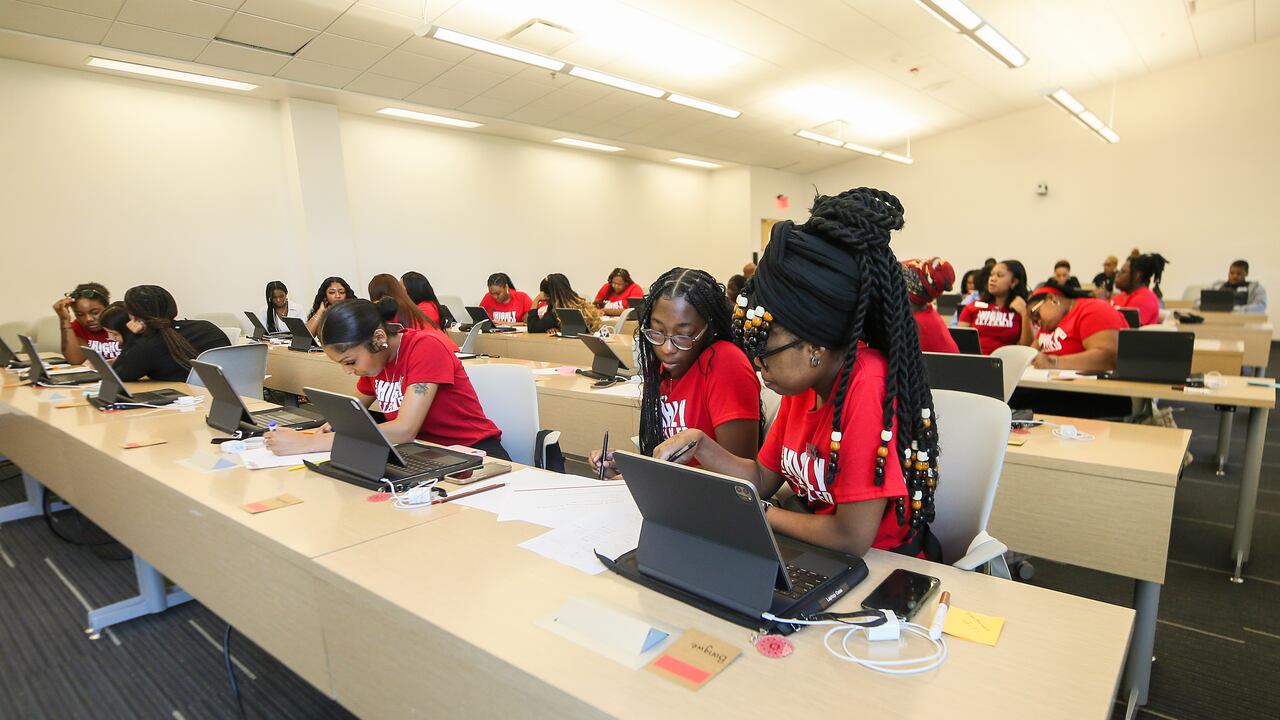 El estado de Texas anuncia clases de inglés gratuitas
Aron Smith/Jackson State University