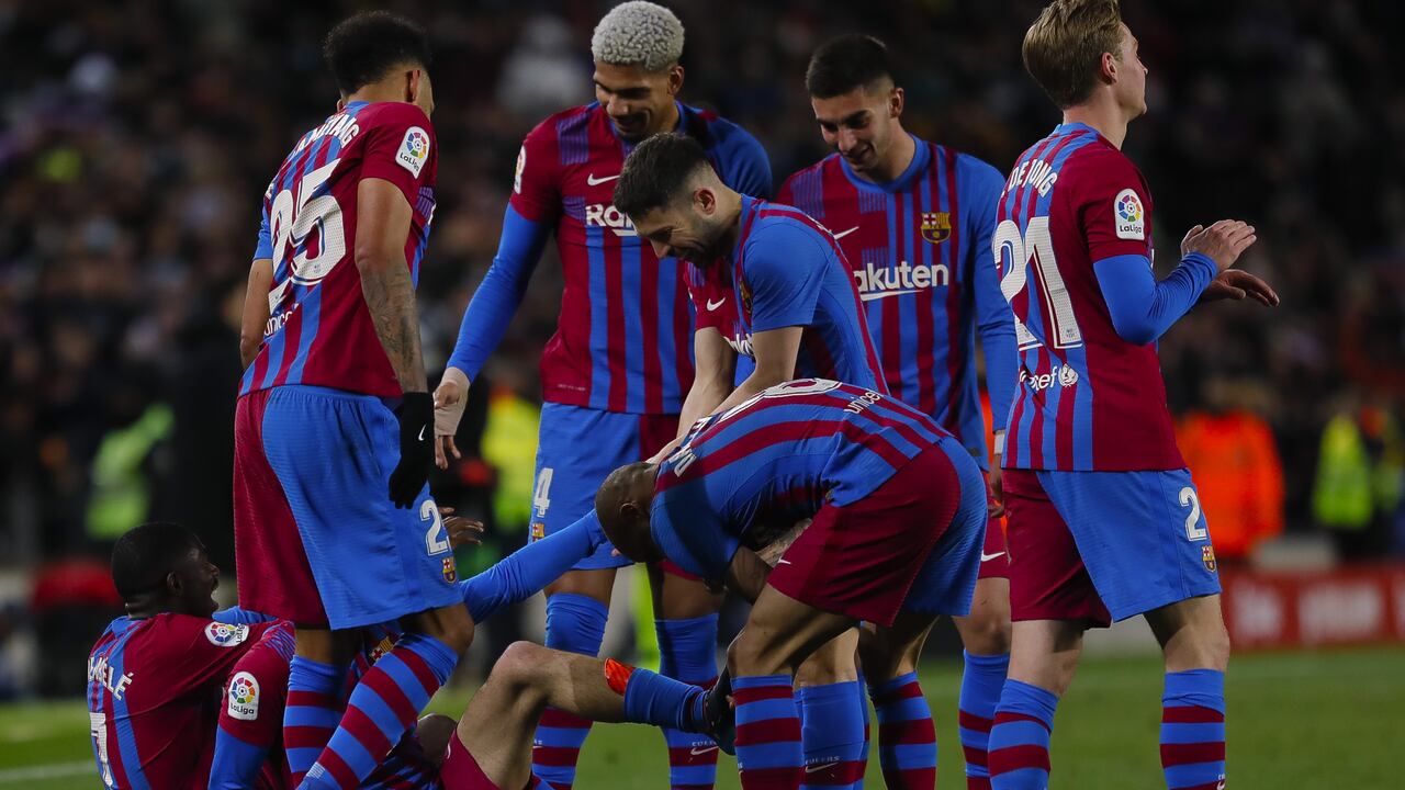 Los culés vencieron a Sevilla y son segundos en el campeonato.
