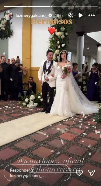 Ex de Jhonny Rivera reaccionó a la boda.