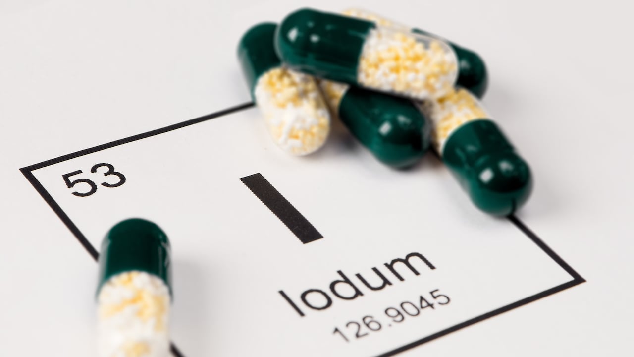 Los comprimidos de yodo estable deben ser administrados idealmente una hora antes de la exposición a la radiactividad.