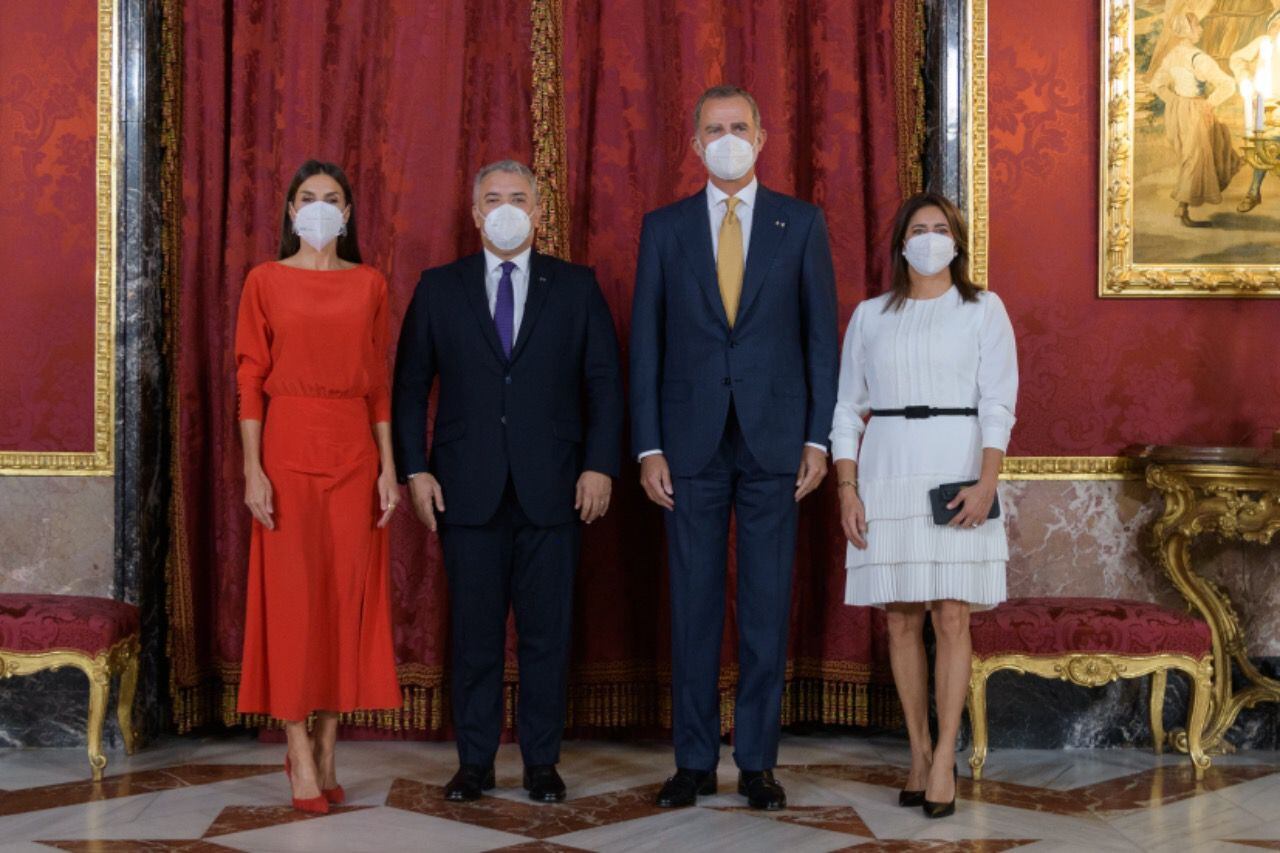 Iván Duque presidente de Colombia con el rey Felipe VI