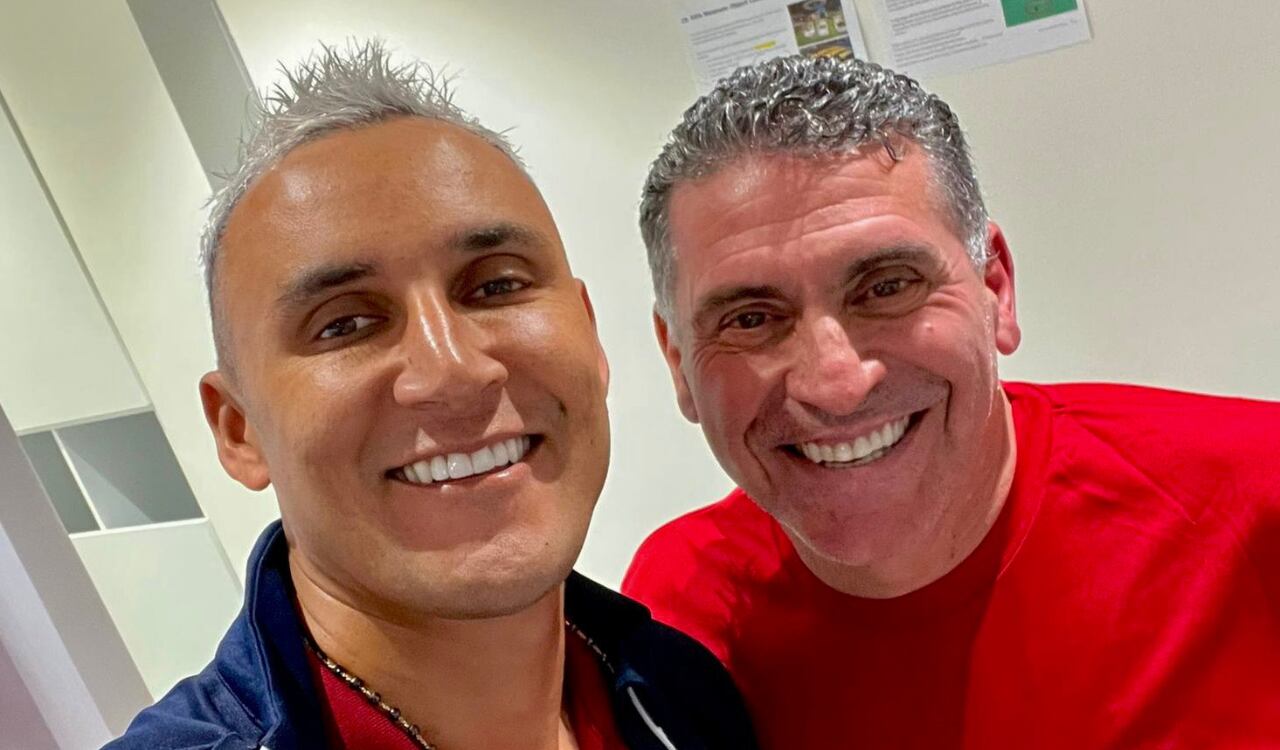 El estratega colombiano logró el tiquete al mundial de Catar 2022 con la Selección de Costa Rica