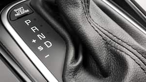 Algunos modelos pueden traer estos signos en diferentes ubicaciones,