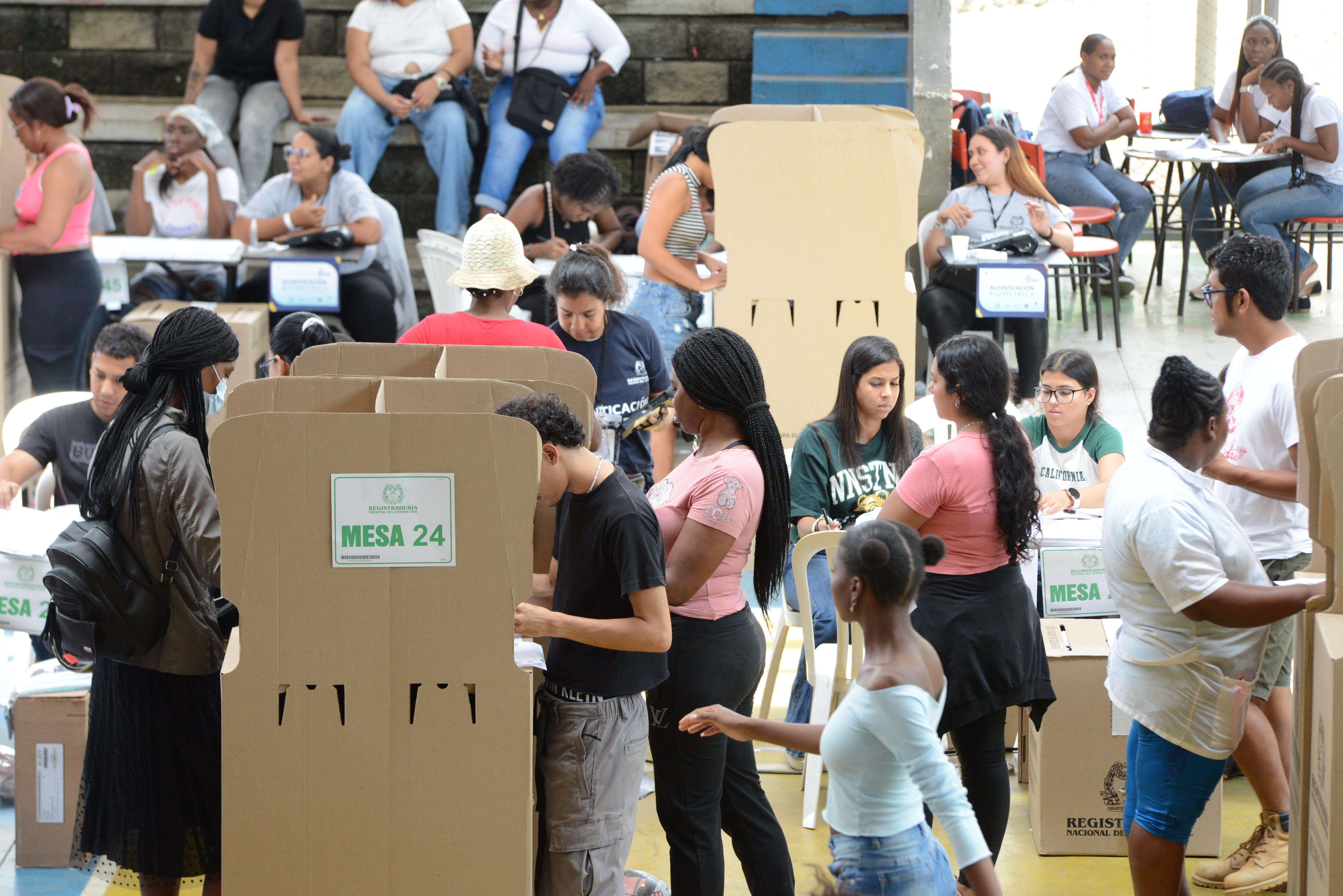 Cali: Elecciones regionales (Alcaldía, Gobernación. Concejo, Asamblea)  29 de octubre del 2023. Foto José L Guzmán. EL País.