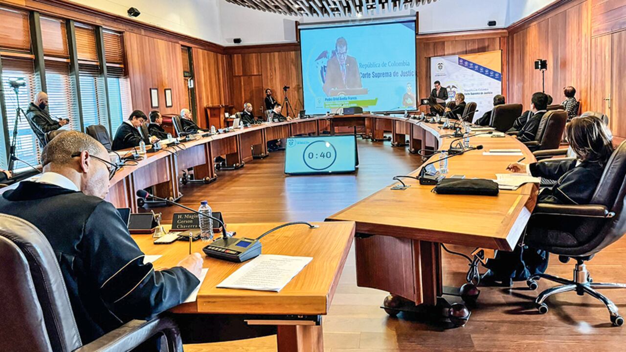 El pasado jueves 12 de septiembre, la Sala Plena escuchó la intervención de diez candidatos preseleccionados.