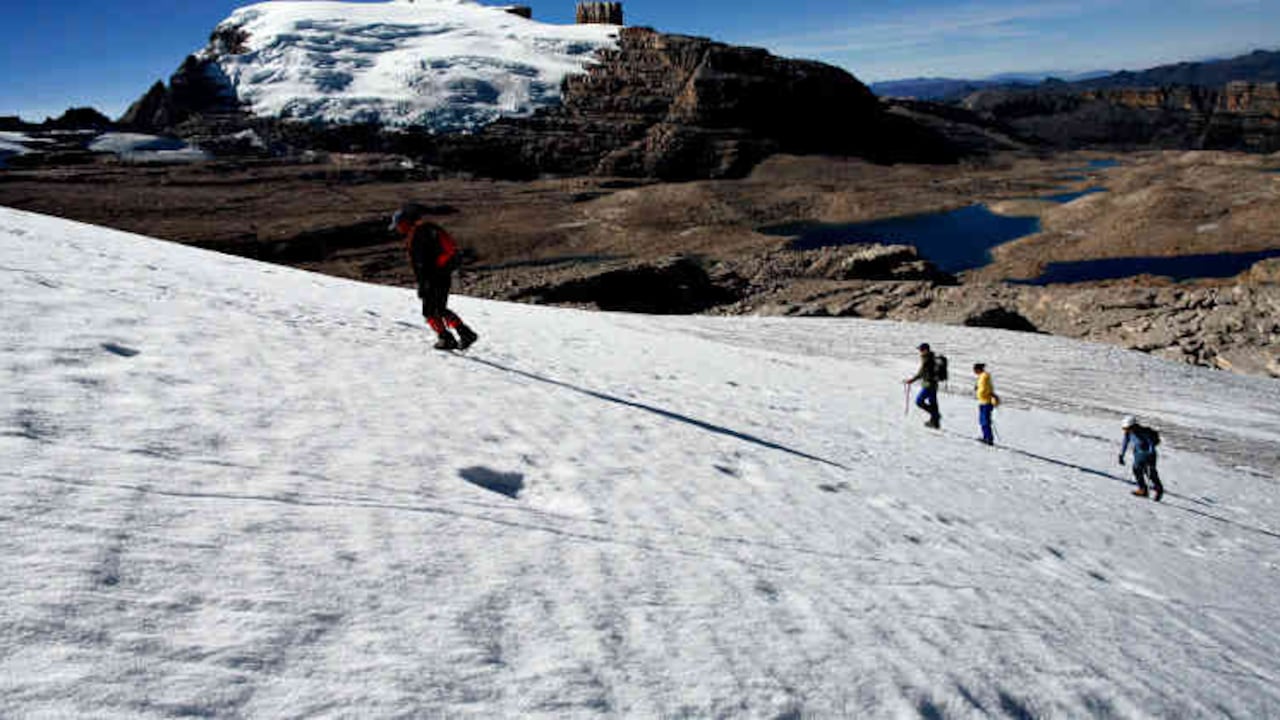 Este parque tiene la masa glaciar más extensa de Colombia, con más de 25 picos cubiertos de nieve. Sin embargo, ahora el acceso a la nieve estará prohibido. Foto: Pablo Molano