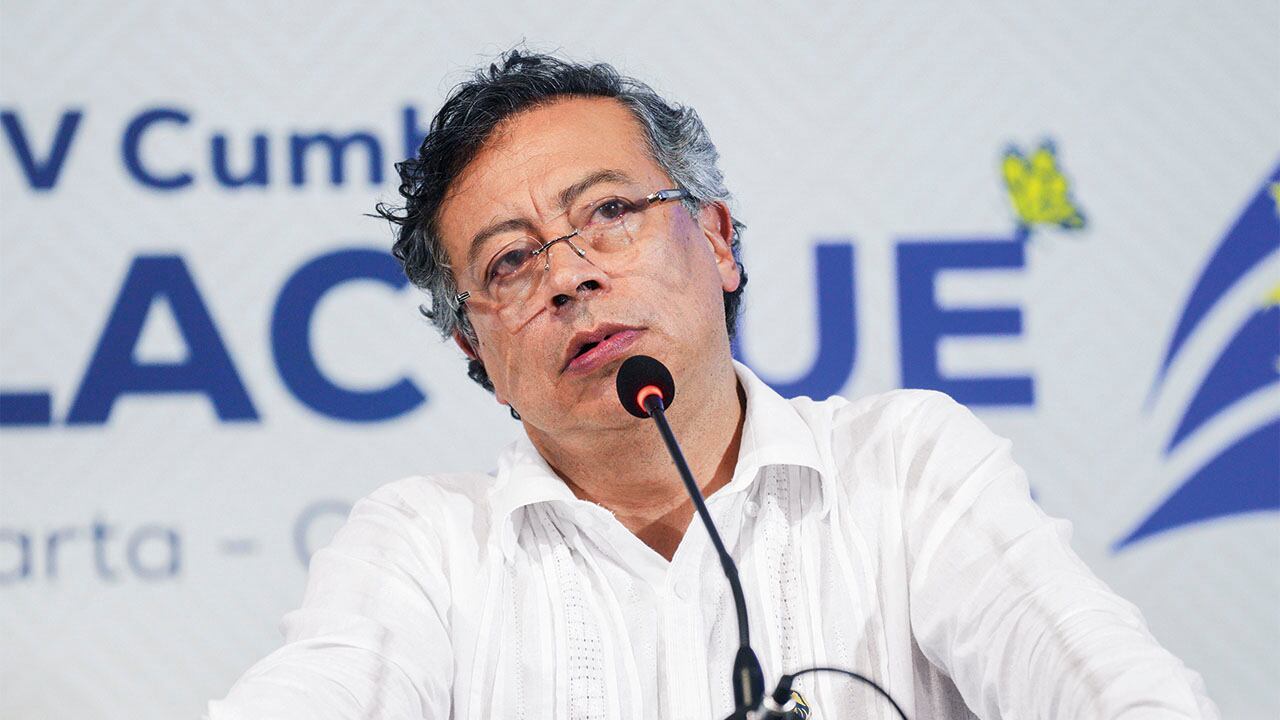 El presidente Gustavo Petro argumentó, en el caso del Tren de Cercanías, que no desembolsará la plata porque tiene un proyecto pensado para el Pacífico. No entregó mayores detalles de esa obra.