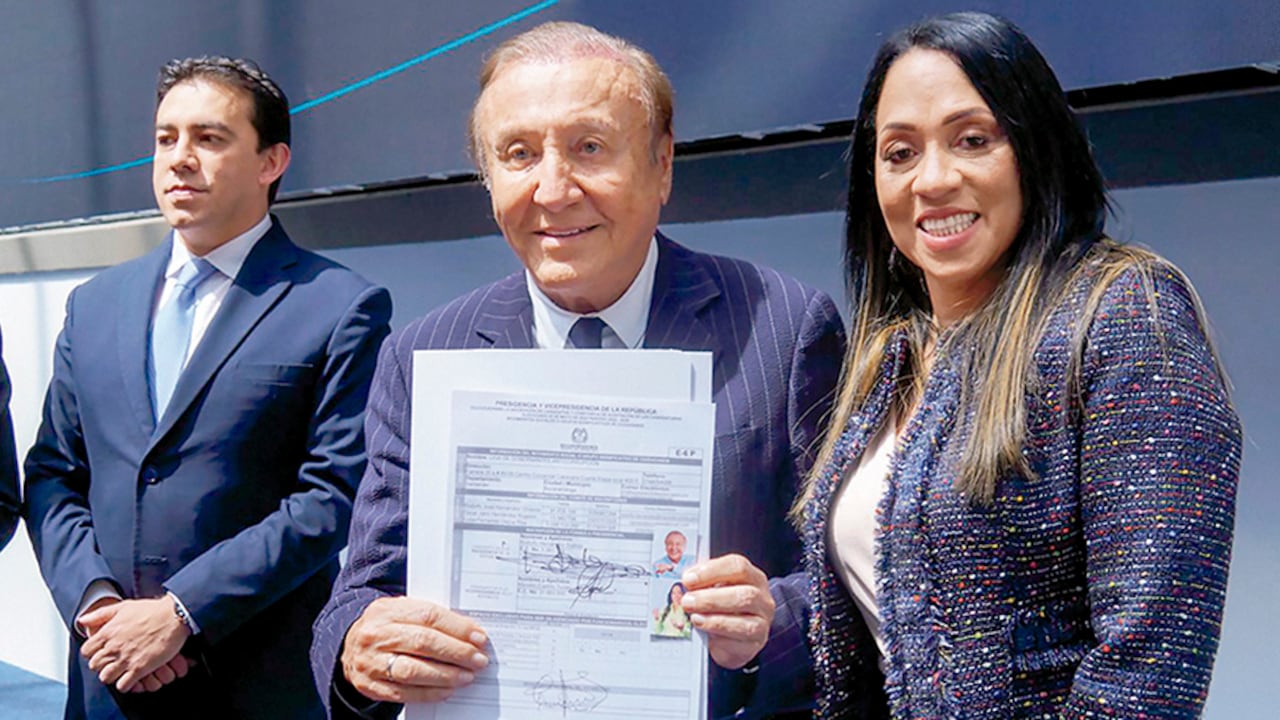 La hoja de vida de Marelen Castillo llegó a las manos de Rodolfo Hernández a través de las redes sociales.