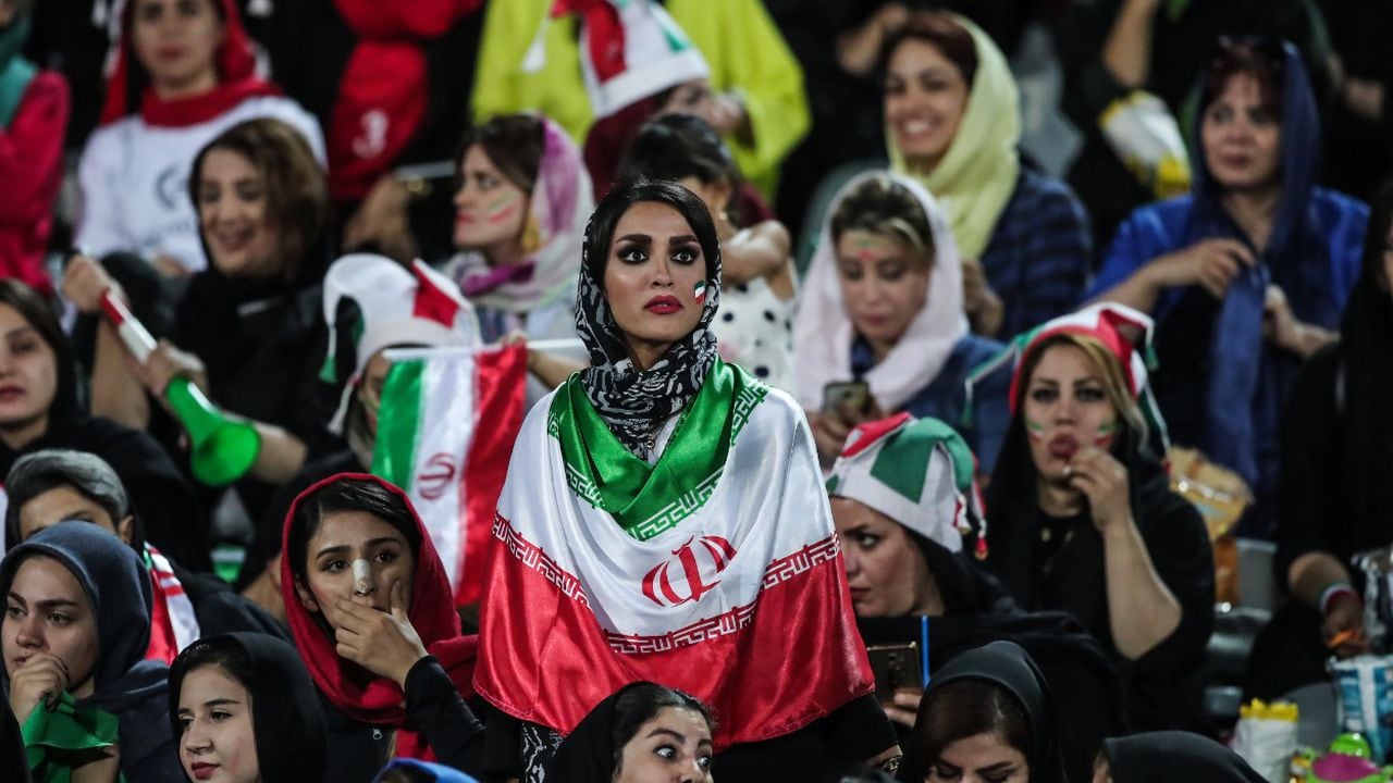 El 10 de octubre de 2019 las mujeres entraron con cierta libertad al estadio Azadi.