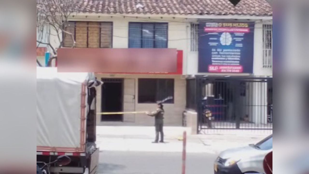 La mujer fue asesinada en este restaurante del barrio El Lido.