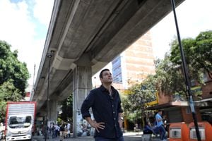 Juan Diego Alvira en Medellin