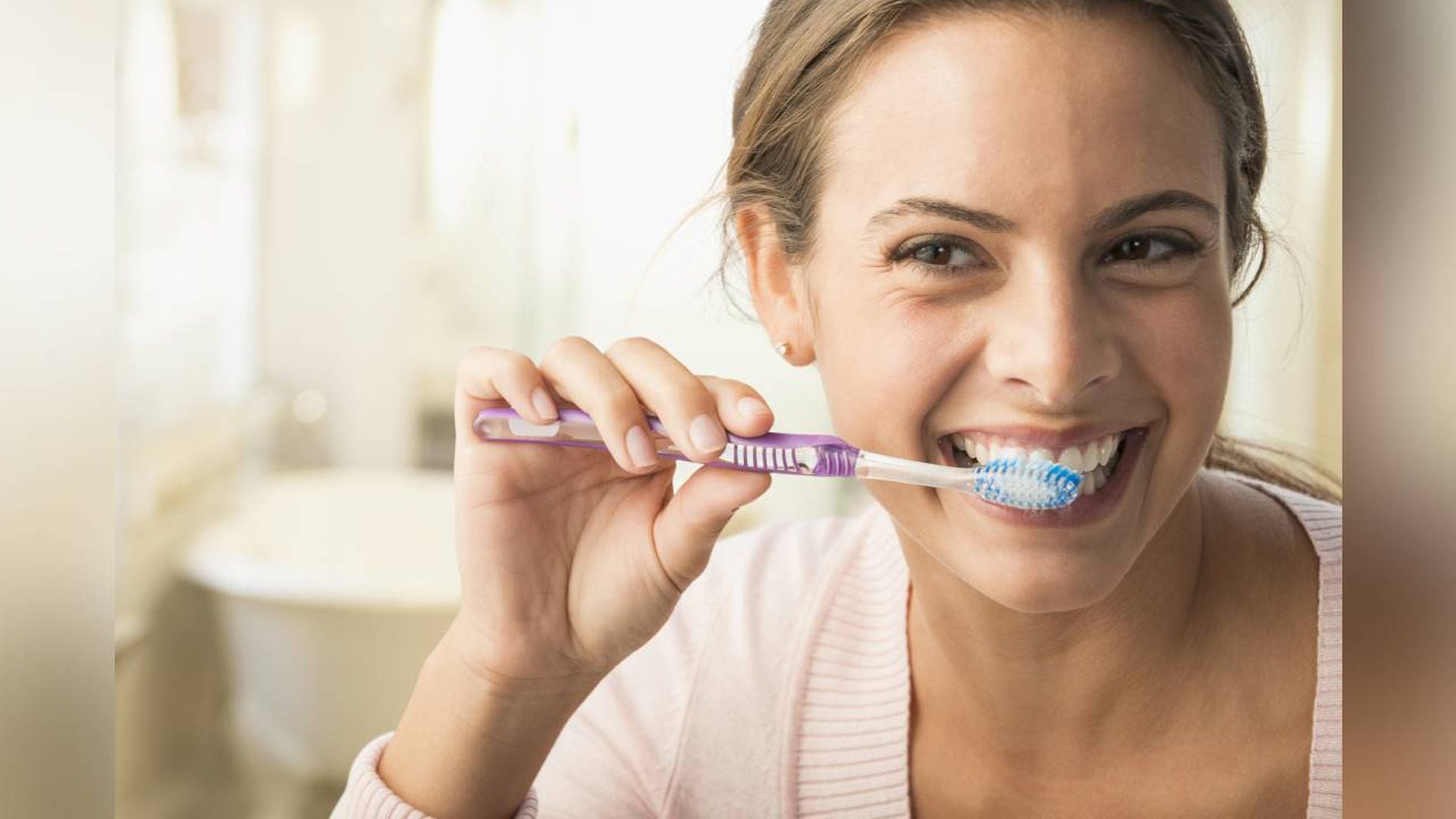 Cómo tu cepillo de dientes se convirtió en parte de la crisis del