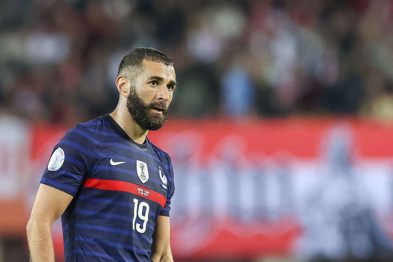 VIENNA, AUSTRIA - JUNE 10: Karim Benzema of France looks on during the UEFA Nations League League A Group 1 match between Austria and France at Ernst Happel Stadion on June 10, 2022 in Vienna, Austria. (Photo by Roland Krivec/DeFodi Images via Getty Images)