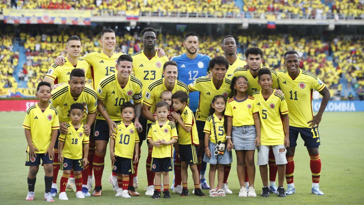 Así formó Colombia contra Uruguay en la fecha 3 de Eliminatorias