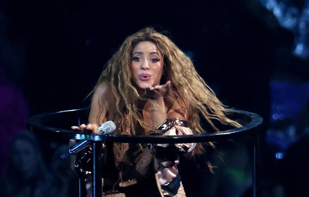 Shakira performs during the 2023 MTV Video Music Awards at the Prudential Center in Newark, New Jersey, U.S., September 12, 2023. REUTERS/Brendan Mcdermid