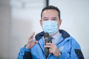El secretario de Salud, Alejandro Gómez, dio a conocer que fueron instalados nuevos puntos de vacunación en colegios y jardines.