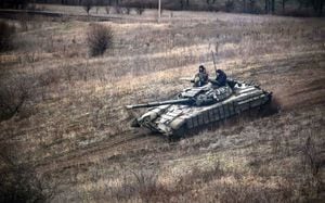 Rusia ordenó el repliegue de tropas en la frontera con Ucrania