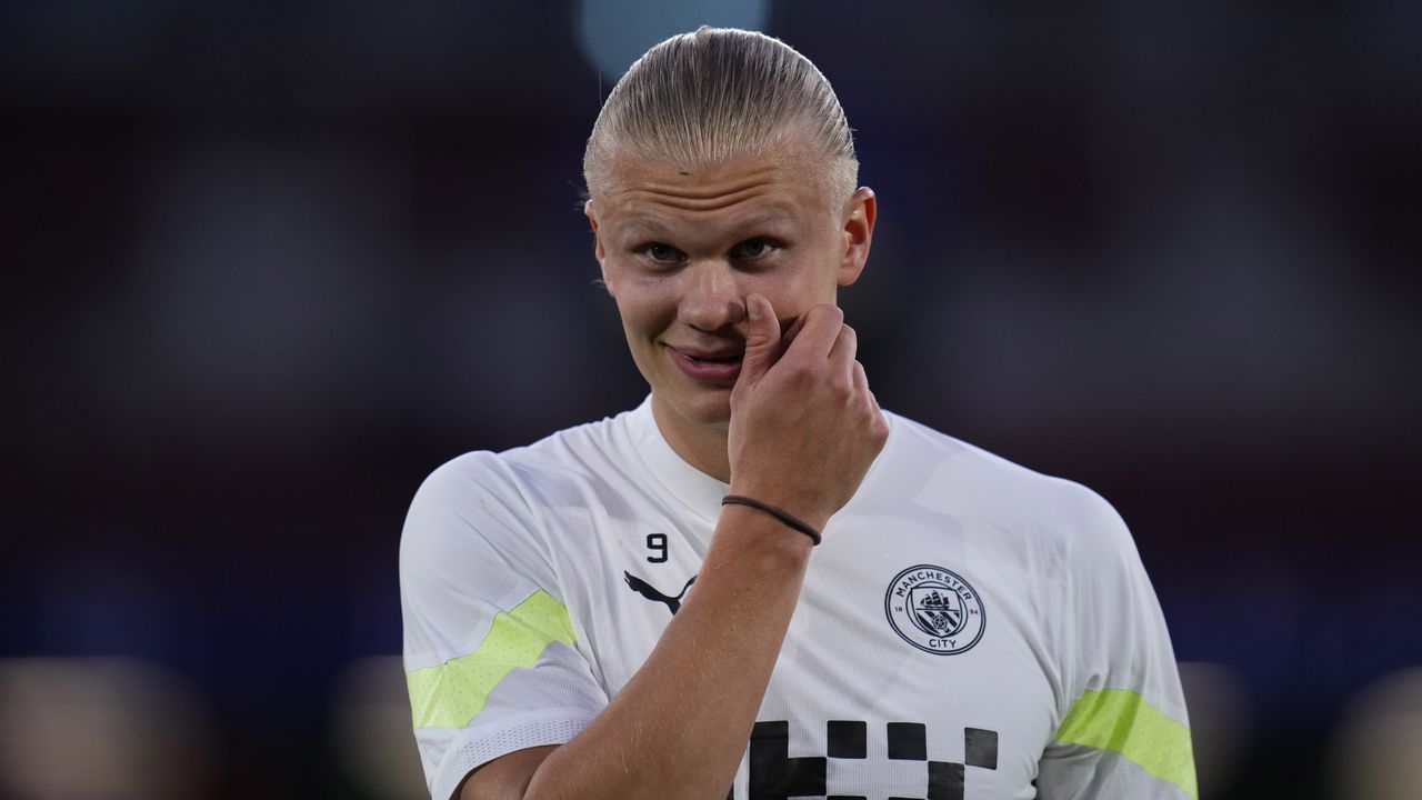 Manchester City's Erling Haaland gestures during a training session at the Ataturk Olympic Stadium in Istanbul, Turkey, Friday, June 9, 2023. Manchester City and Inter Milan are making their final preparations ahead of their clash in the Champions League final on Saturday night. (AP Photo/Manu Fernandez)