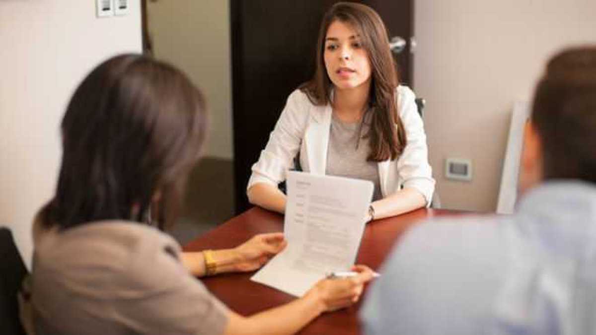 ¿Nervios en la entrevista de trabajo? Una hoja de vida original mejora las posibilidades de empleo.