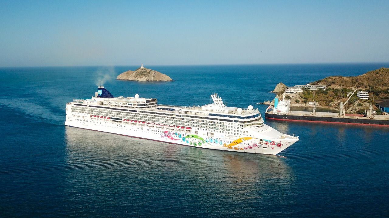 Cruise arrives in Santa Marta.