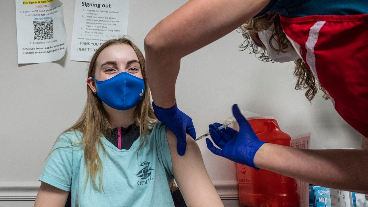 EE.UU.: comienza vacunación a adolescentes de 12 a 15 años