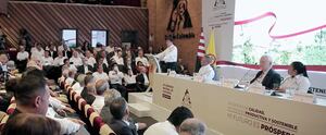 Roberto Vélez, gerente de la Federación de Cafeteros, en el 90 congreso nacional, organizado por la Federación.