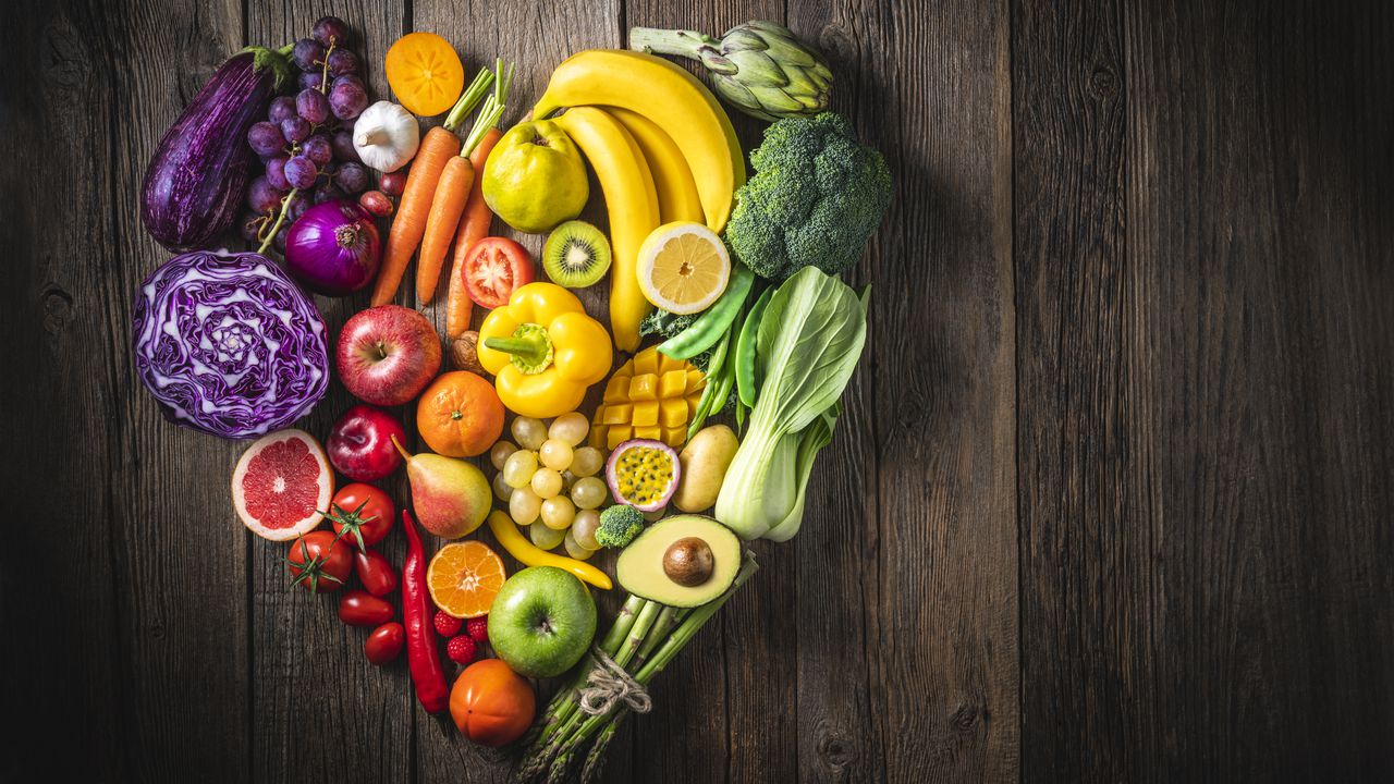 Una alimentación balanceada es necesaria para el cuidado del corazón.