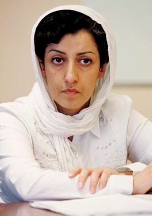 La  iraní Narges Mohammadi, delegada del Centro de Defensa de los Derechos Humanos,