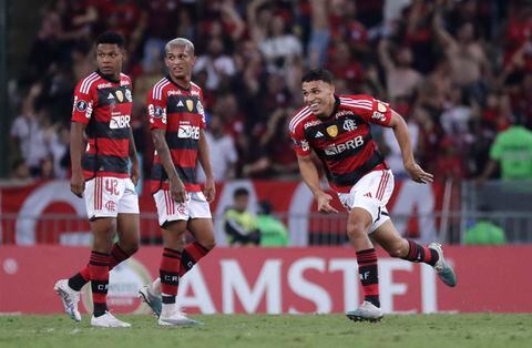 Imagen del partido entre Flamengo y Racing, por la fecha 5 de la Fase de Grupos de la Copa Libertadores 2023.