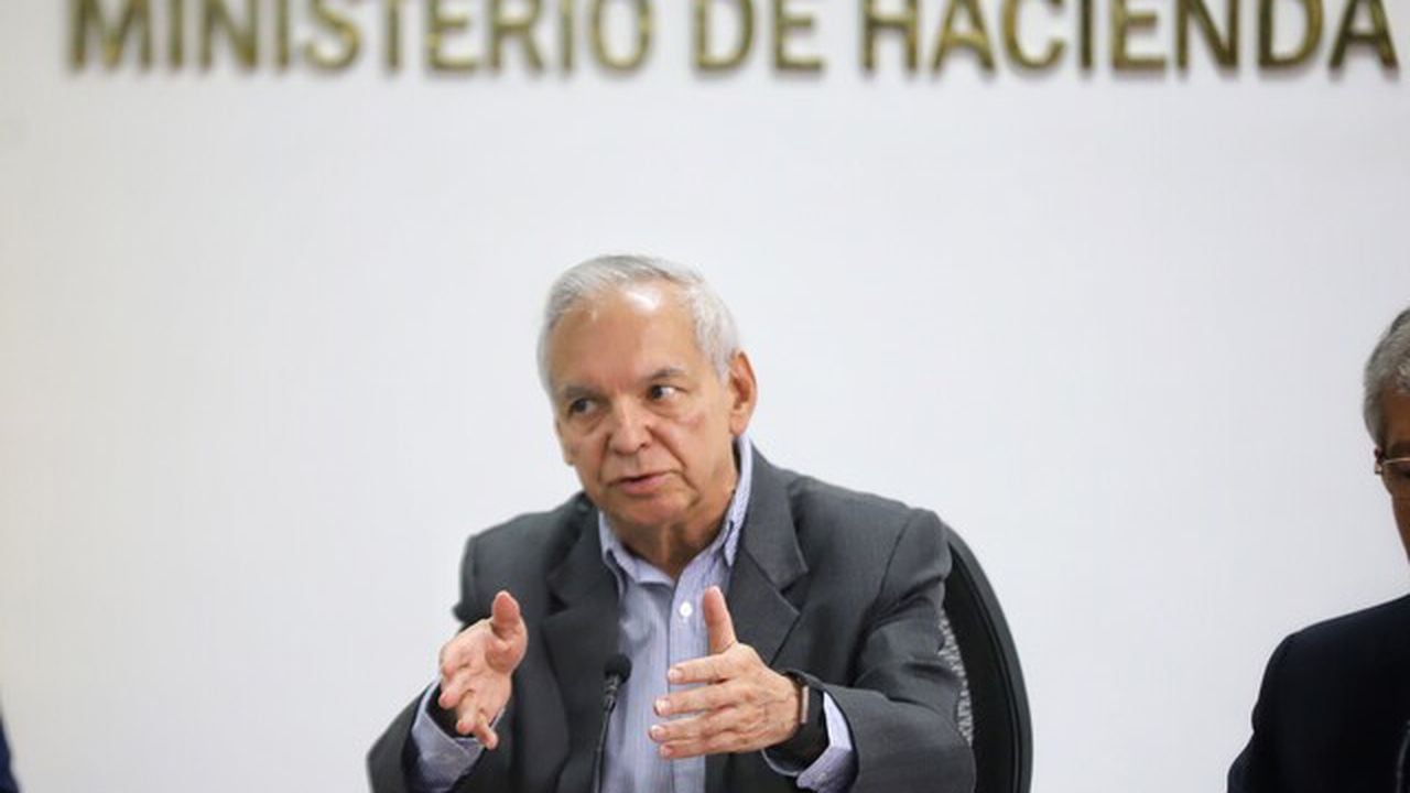 El ministro de Hacienda y Crédito Público, Ricardo Bonilla.