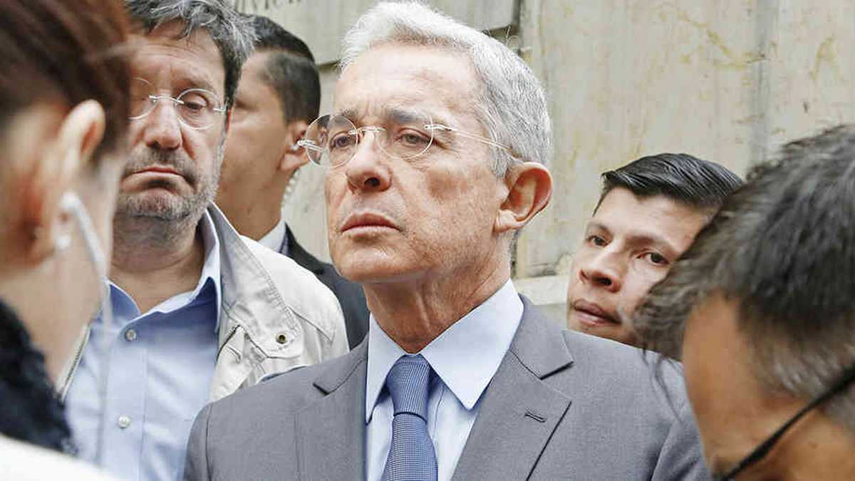 Este es el comunicado expedido por Uribe y su abogado defensor ante la Corte Suprema, Jaime Granados