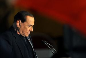El exprimer ministro Silvio Berlusconi murió a los 86 años, confirmó su portavoz a la AFP el 12 de junio de 2023. El multimillonario magnate de los medios ingresó en un hospital de Milán el 9 de junio para lo que según sus asistentes eran pruebas planificadas previamente relacionadas con su leucemia.(Photo by Tiziana FABI / AFP)