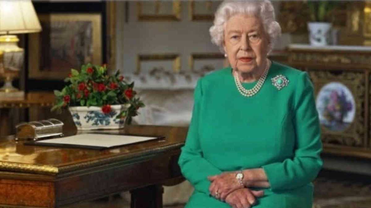 Durante su larga estancia como reina, ha visto primeros ministros, presidentes, papas, artistas y un mundo distinto al que conoció cuando fue coronada a la corta edad de 25 años.
