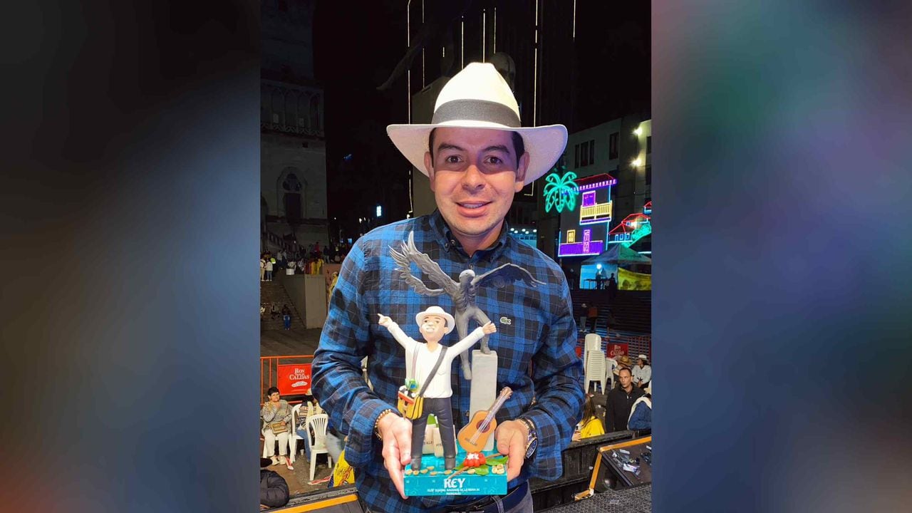 Gustavo Adolfo Rúa “El Orejón" es el nuevo rey nacional de la trova en la Feria de Manizales 2024