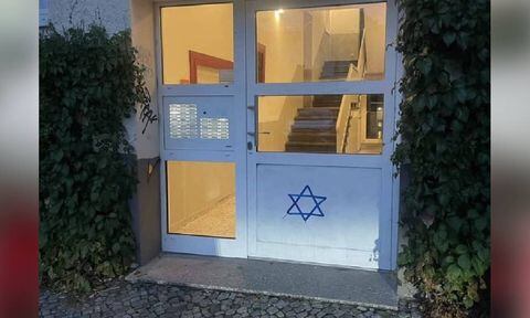 Judíos en Alemania temen por su vida: denuncian que están marcando sus casas en un hecho que recuerda la época del nazismo