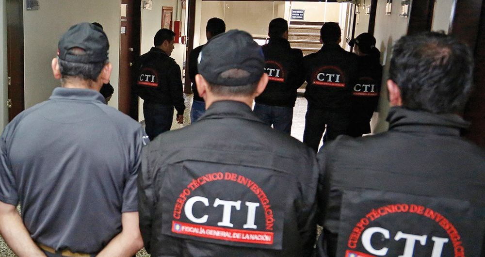  Los agentes encubiertos del CTI Pablo Bolaños y Fabio González fueron acusados y tendrán que responder por los señalamientos ante un juez.