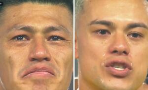 Jhonny Vásquez y Leonardo Castro llorando en la final ante Medellín.