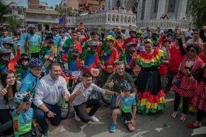 Entre el 18 y el 20 de noviembre el departamento de Antioquia acogerá el Gran Fondo Nairo Quintana,
el evento deportivo de ciclismo recreativo con más participantes en el país.