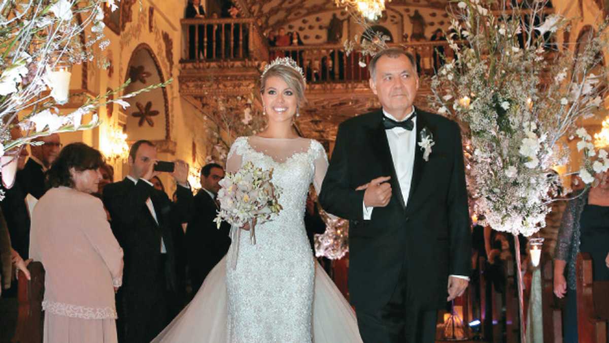 El matrimonio de la hija del procurador fue una excusa para hacer la presentación en público del poder que ha ido ganando Alejandro Ordóñez.