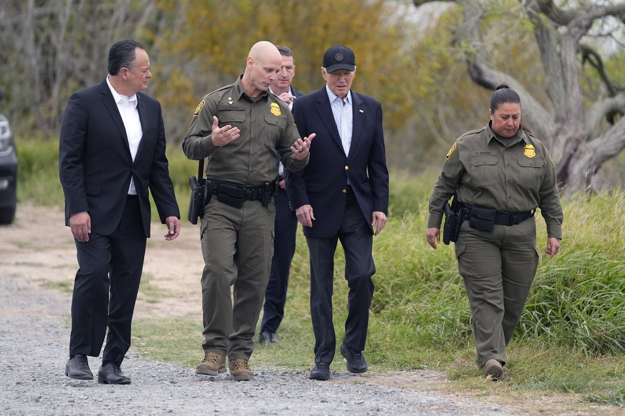 Biden, quien trató de destacar cómo los republicanos hundieron un acuerdo bipartidista de seguridad fronteriza por orden de Trump, fue a la ciudad de Brownsville, en Rio Grande Valley.
