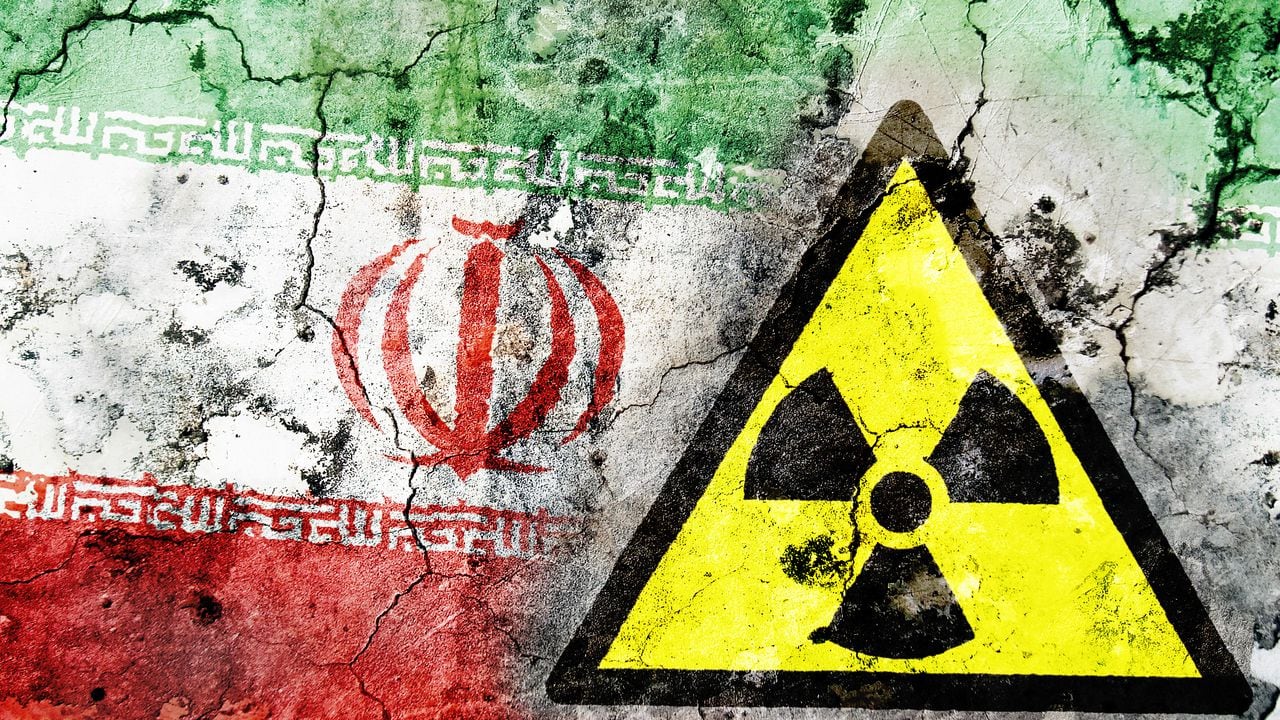 Irán desafía acuerdo de no proliferación.
