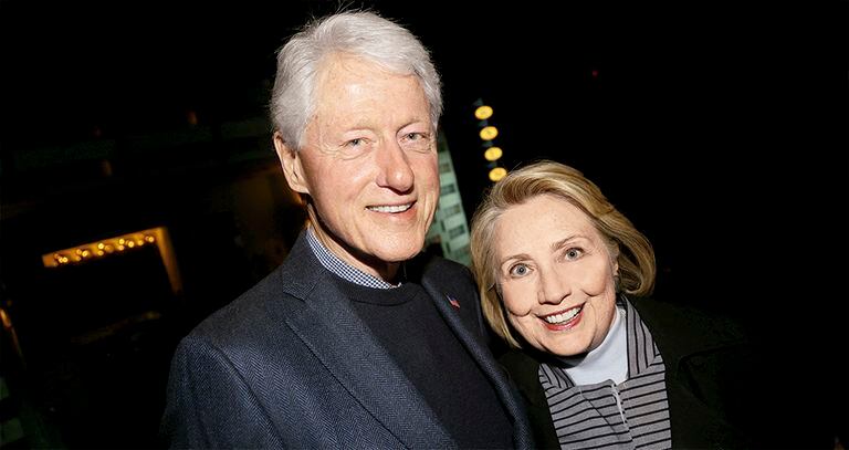  Bill y Hillary Clinton, una de las mujeres que ella más admira, estarían dispuestos a abrirle a Meghan las puertas del Partido Demócrata. 