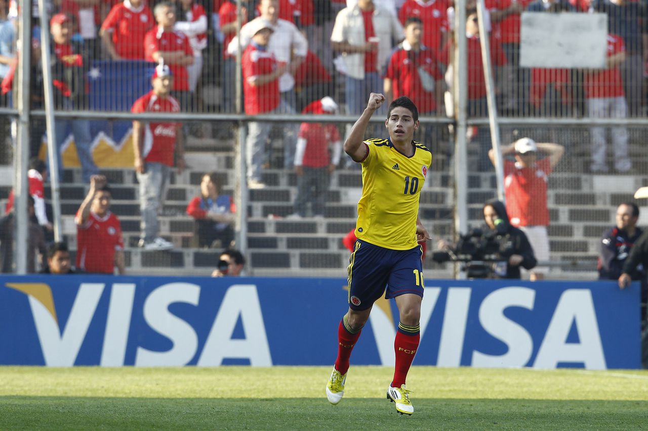 Chile v Colombia - Eliminatorias a Brasil 2014.