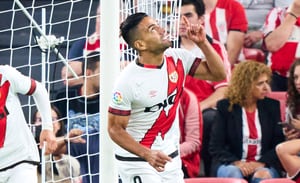 El colombiano logró marcar su primer tanto en la temporada 2022/23 con Rayo Vallecano.